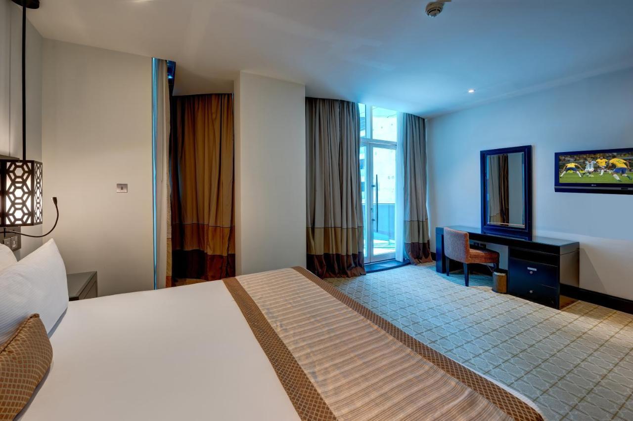 Holiday Inn Dubai Al Barsha By Ihg Exterior photo