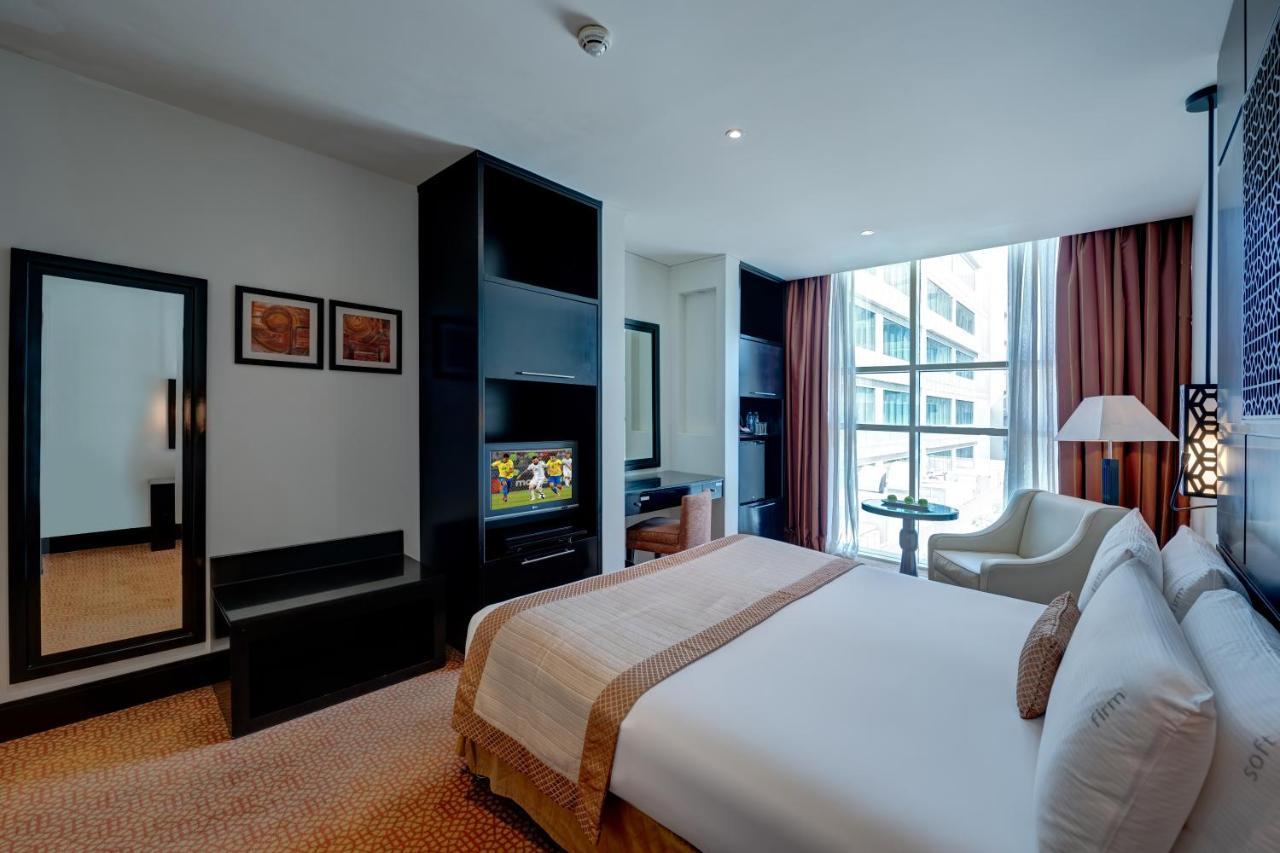 Holiday Inn Dubai Al Barsha By Ihg Exterior photo