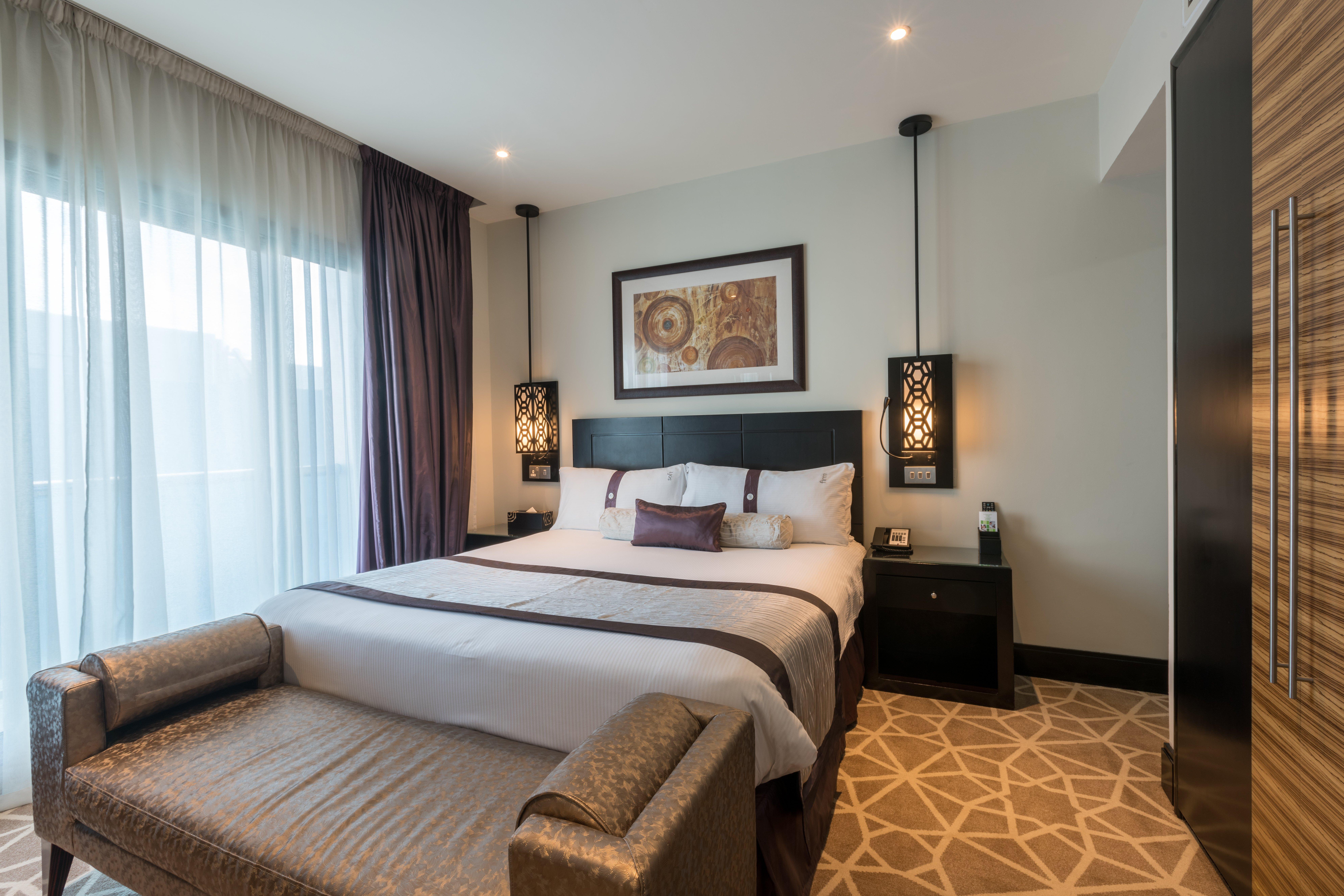 Holiday Inn Dubai Al Barsha By Ihg Exterior photo