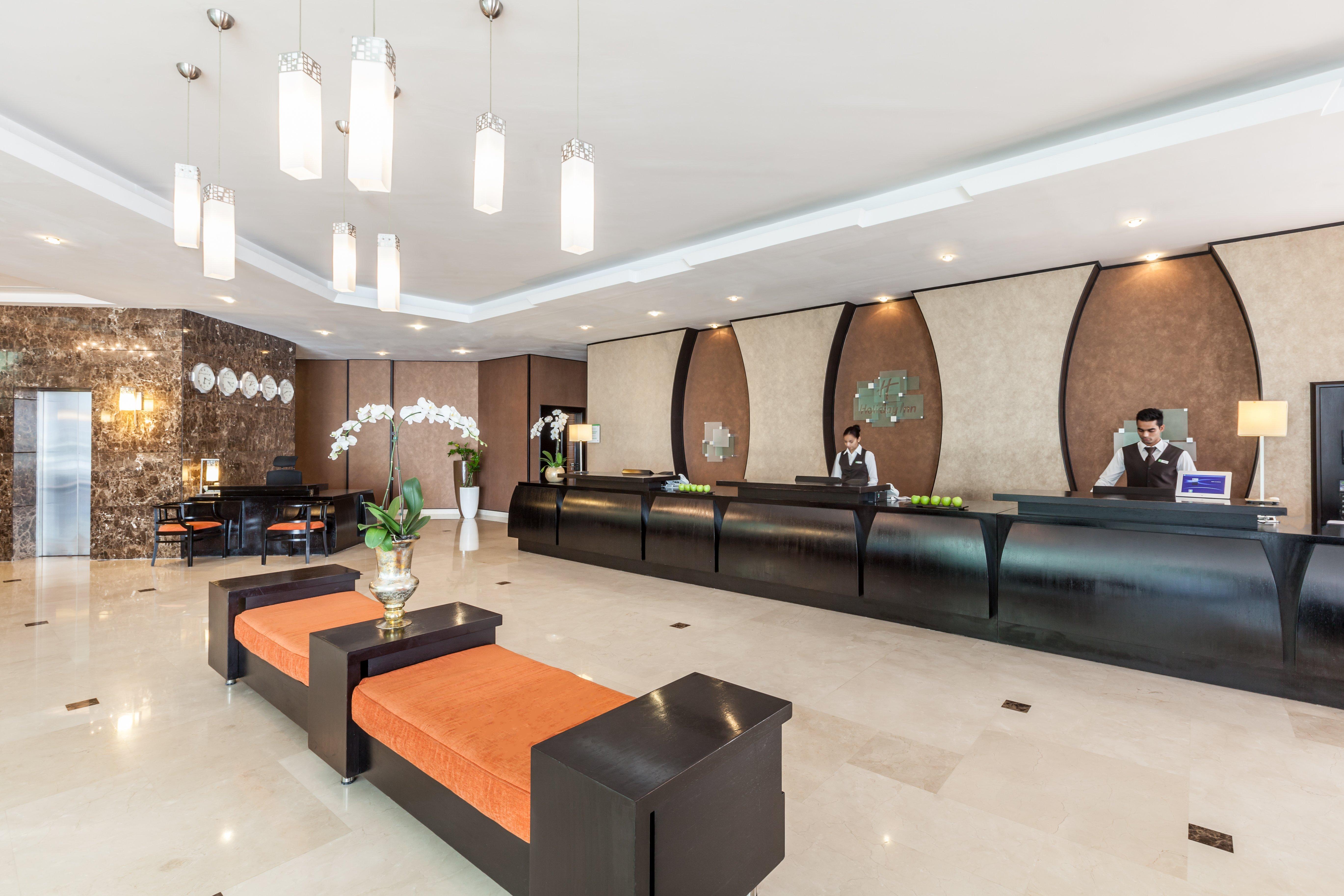 Holiday Inn Dubai Al Barsha By Ihg Exterior photo