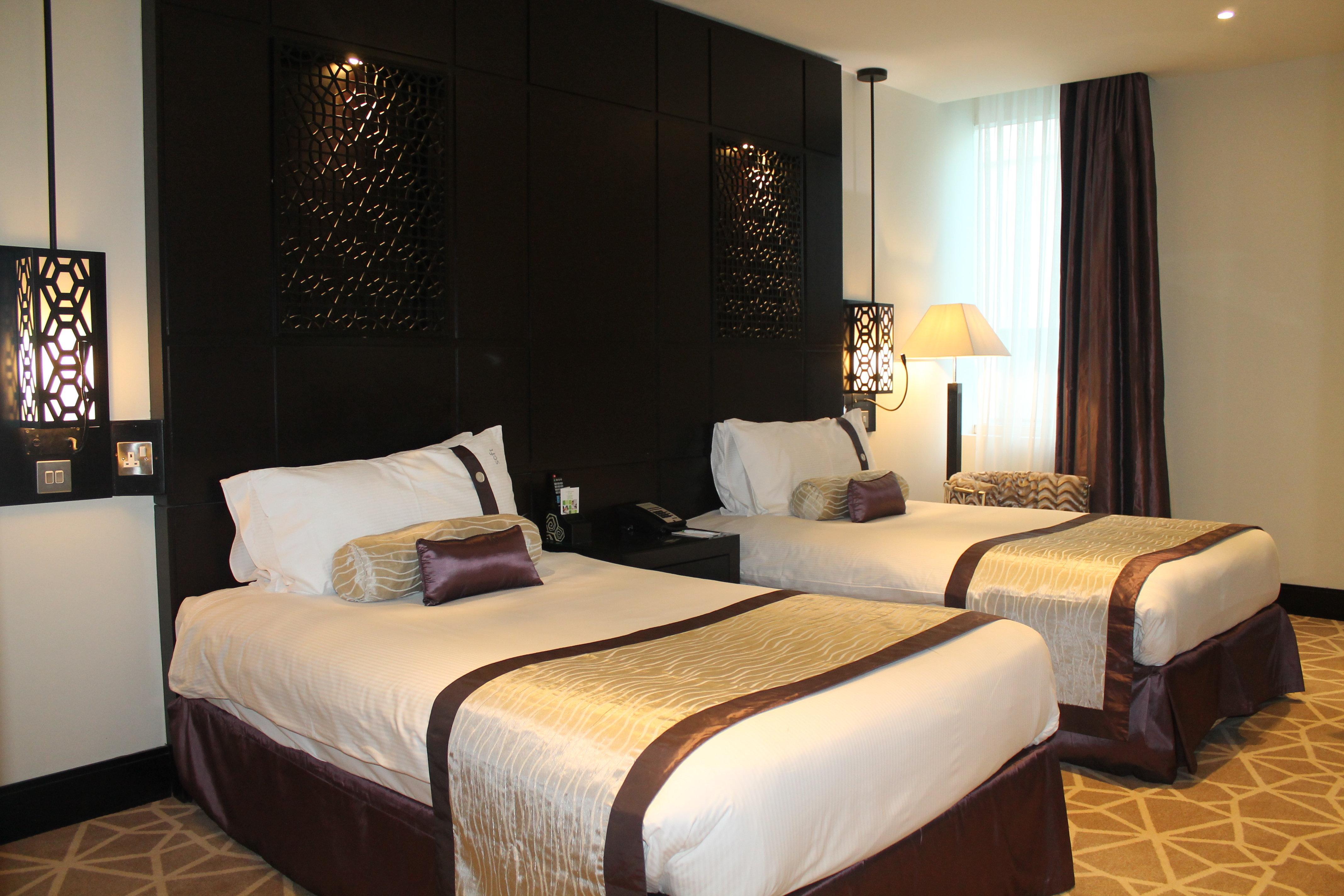 Holiday Inn Dubai Al Barsha By Ihg Exterior photo