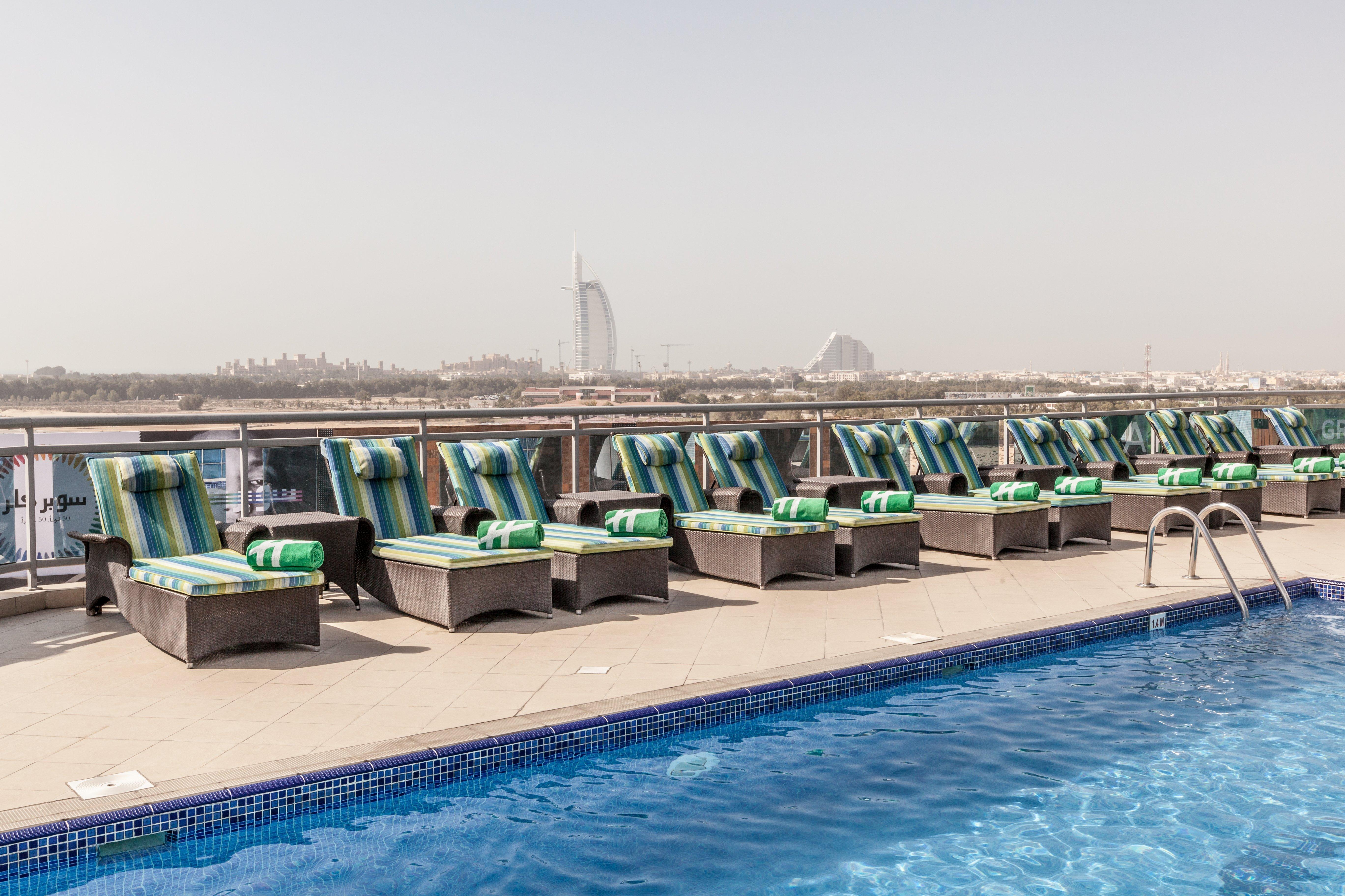 Holiday Inn Dubai Al Barsha By Ihg Exterior photo